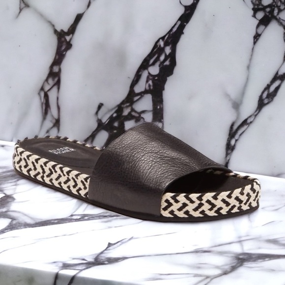 Eileen Fisher Shoes - Eileen Fisher Pear Sandals 7 Slides Black + White Molded Leather Footbed NIB
